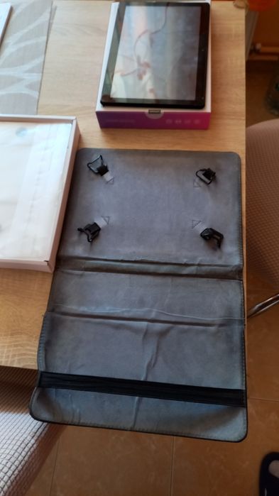 Tableta Lenovo M10 Preț.250 lei.