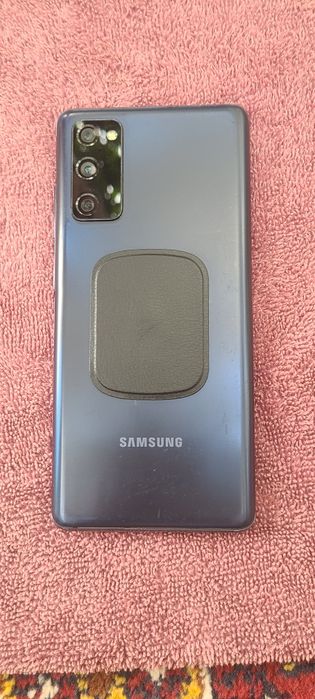 SAMSUNG S20 FE  8-128