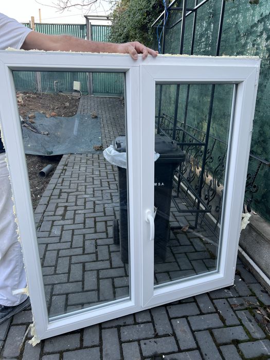 Vand geam termopan stare excelenta