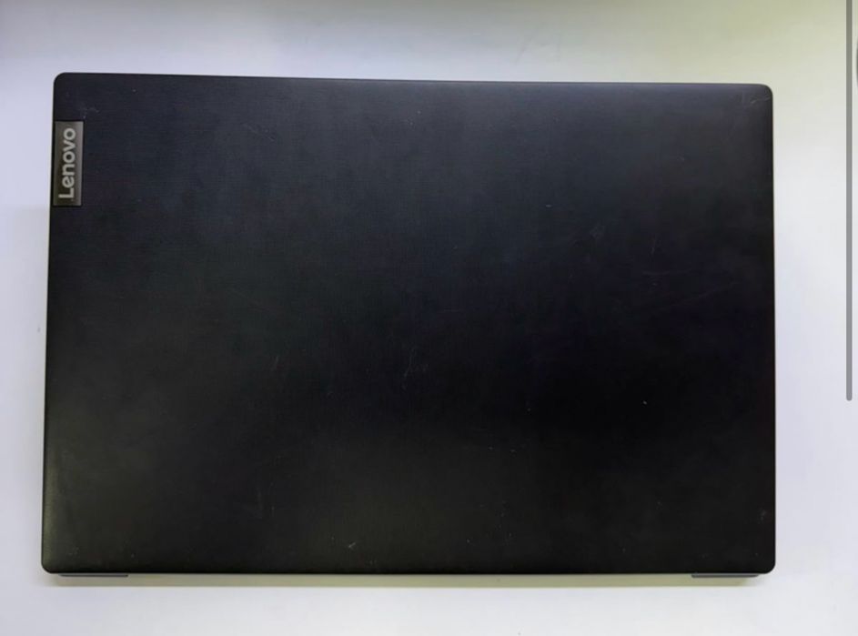Ноутбук Lenovo. Смотртие все объявления.