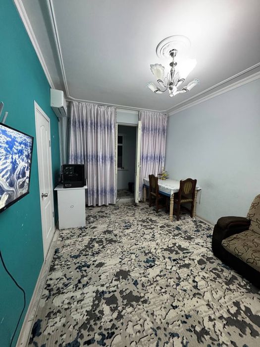 Продаётся  Чиланзар 8 1в2/2/4