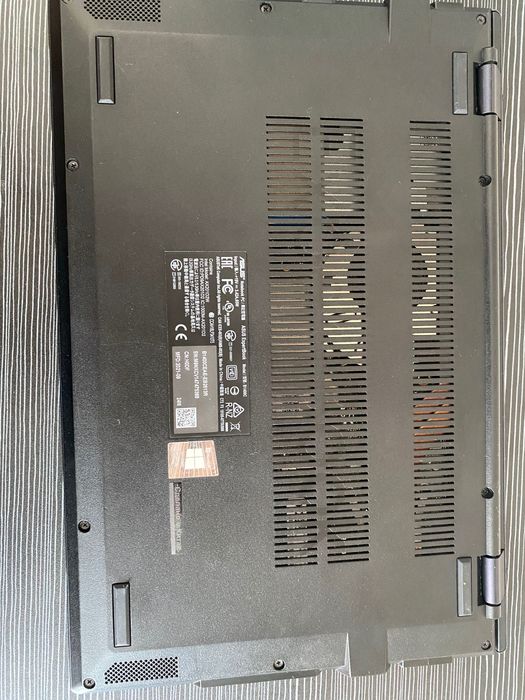 Asus ExpertBook 14 / 20GB DDR4 3200/ SSD