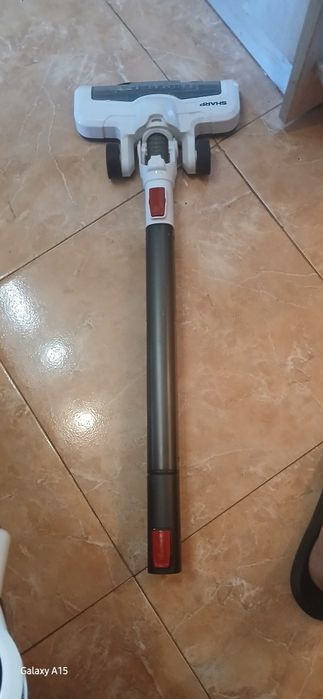 Sharp SAVP1001RW, Вертикална прахосмукачка