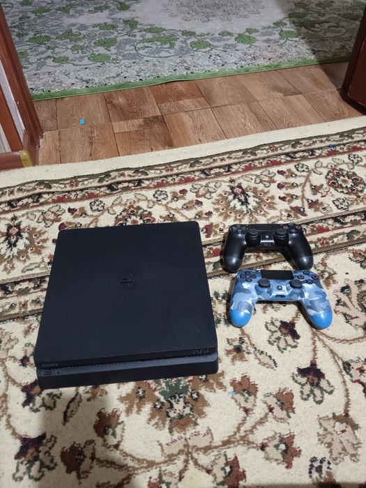 Ps4 SLIM в идеальном состоянии