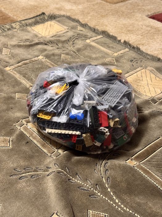 Продам пакет лего деталей