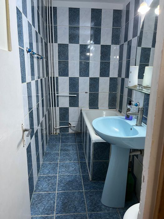 Vând garsonieră zona Prundu rond Lânăriei