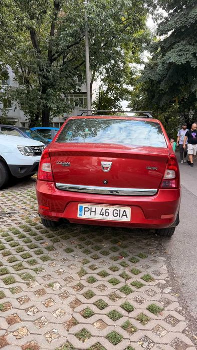 Autoturism Dacia Logan