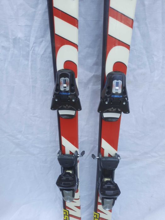 Карвинг детски ски  Atomic Race GS  137см