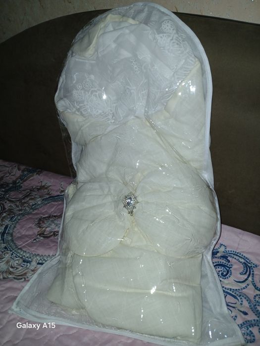 Продам конверт на выписку