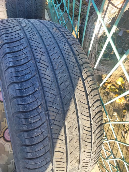 Vând anvelope vară Michelin