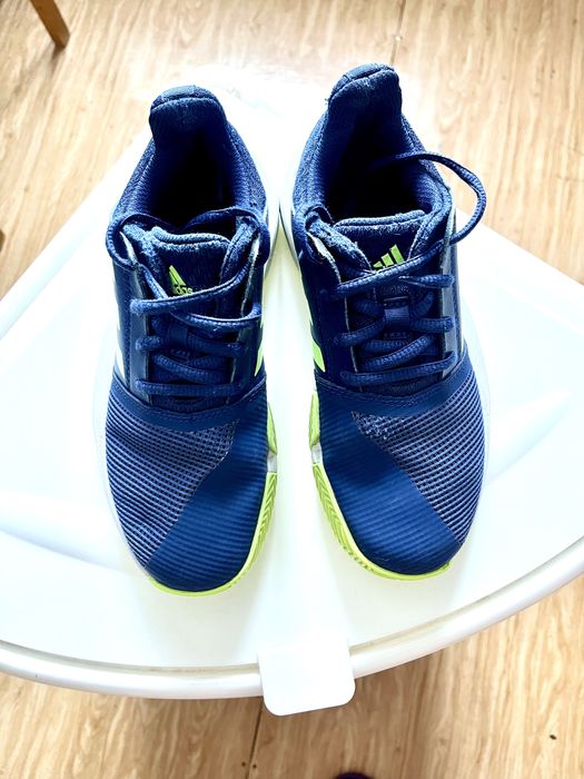 Кроссовки теннисные