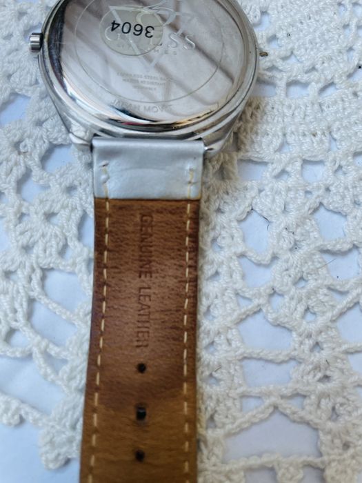 GUESS ориг.часовник от Англия