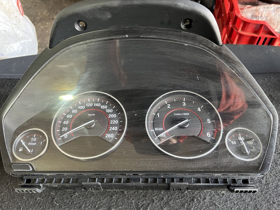 Ceas / Ceasuri Bord BMW  Seria 3 Seria 4 F30 F31 F32 F33 F34 F36