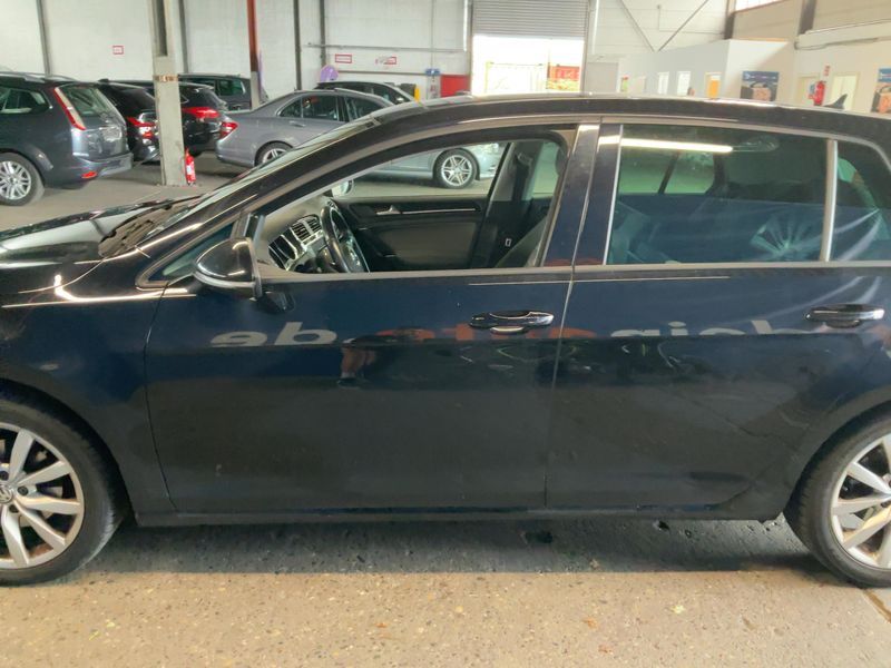 Volkswagen Golf VII 2.0 TDI Highline BlueMotion Tech 2013