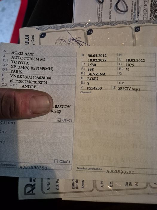 Toyota yaris 3 benzina 1.o