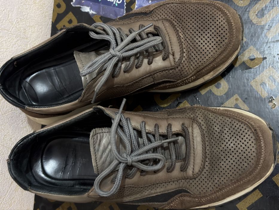 Продам кроссовки летние кожа