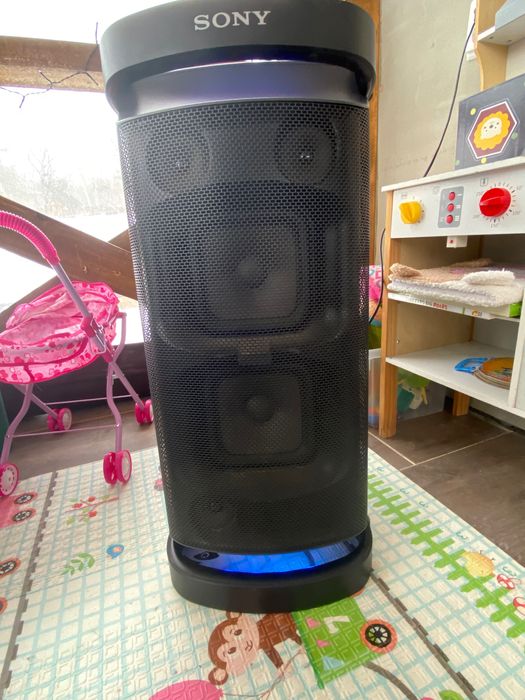 Продавам блутут колона SRS XP700