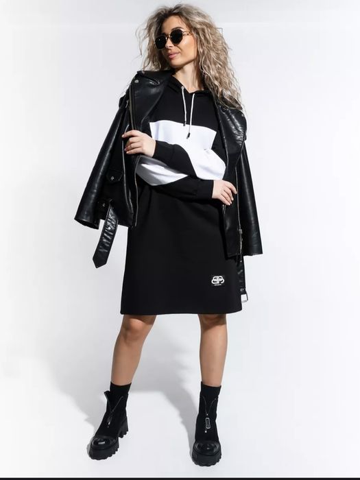 Продам спортивное платье