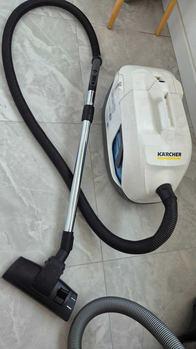 Пылесос Karcher DS6