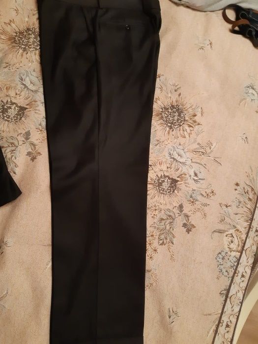 Продам муж костюм