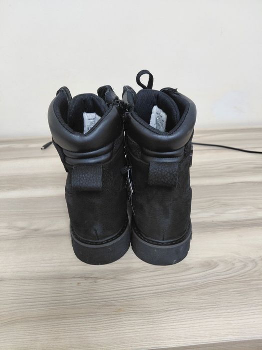 Продам шикарные мужские ботинки