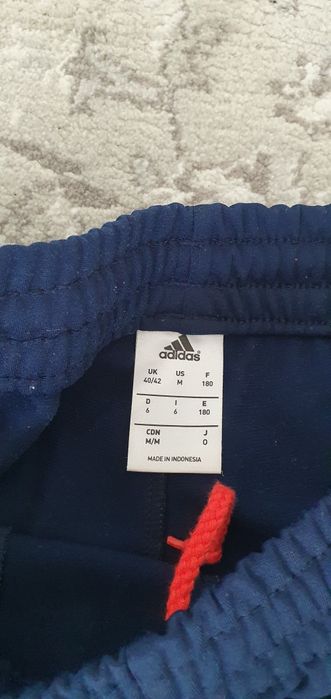 Pantaloni originali adidas barbati