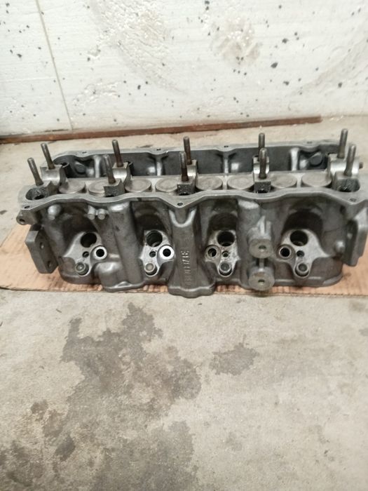Цилиндров глава за 1.9 тди 90 110