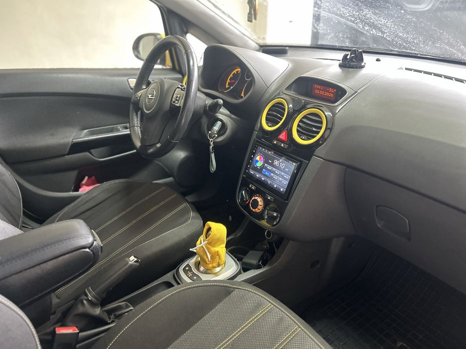 Opel Corsa D de vanzare