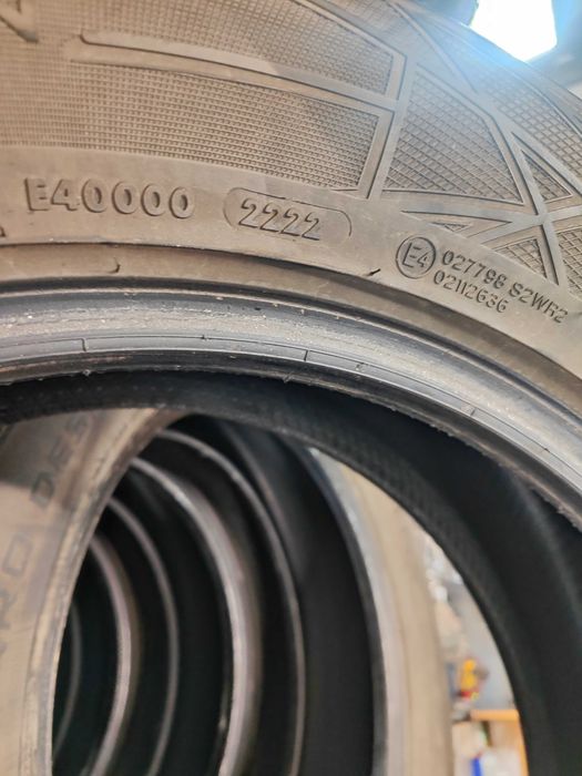 4бр.зимни гуми 225/60/18 Vredestein