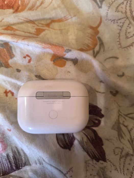 Airpods Pro 2 хорошее состояние