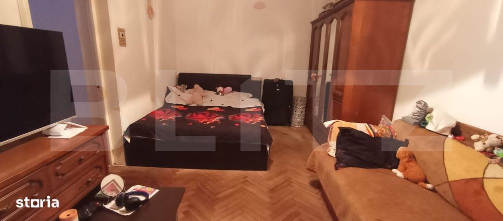 Apartament 4 camere, 82 mp ,3 balcoane inchise + boxa, zona Sud