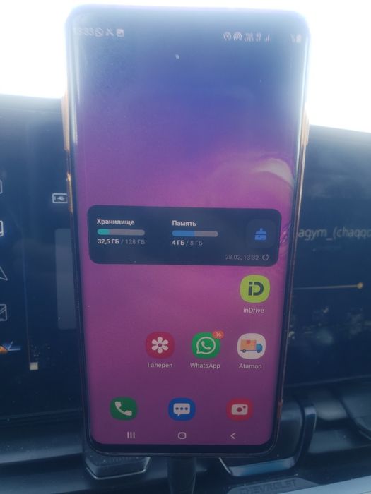 Продам телефон самсунг с 10