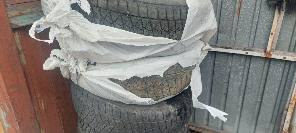 Продам резину  бриджстоун