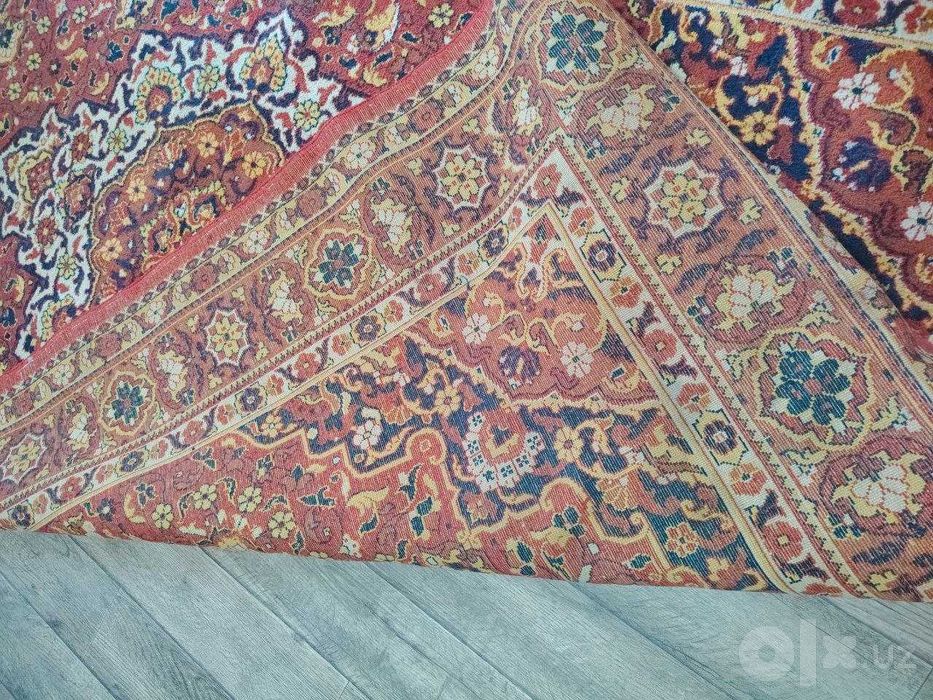 Продам 2 ковра и 1 дорожка СССР