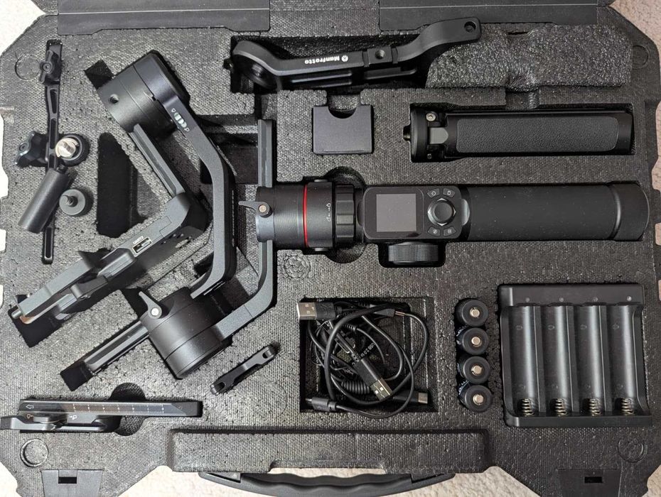 Gimbal Manfrotto MVG460 stabilizator in 3 axe capacitate 4.6kg