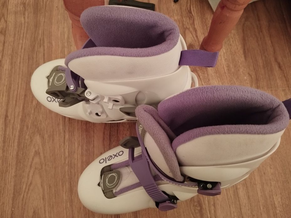 Vând patine fete  , Nr 34-36 , în stare foarte buna