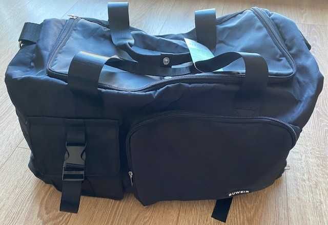 Geanta sport 42L neagra, noua, compartiment pantofi & umed