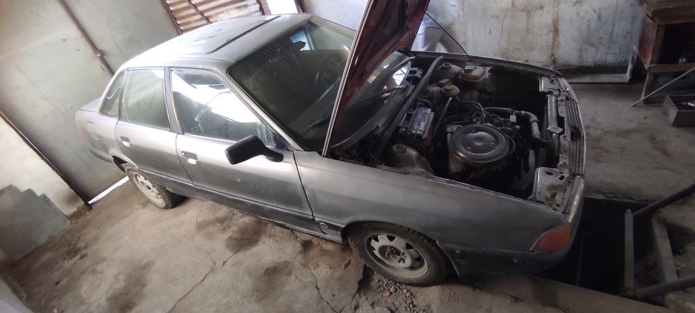 Продам Ауди 80 на ходу