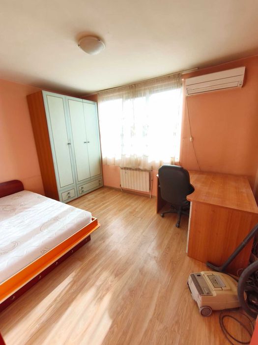 Продавам къща в гр. Перник кв. Клепало