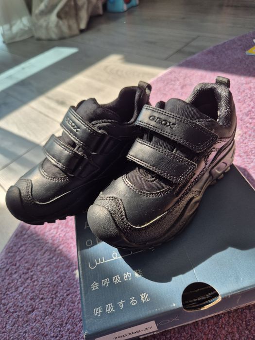 Adidasi impermeabili Geox