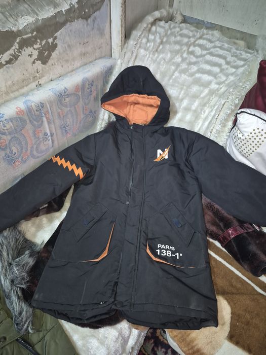Продам куртки осень зима