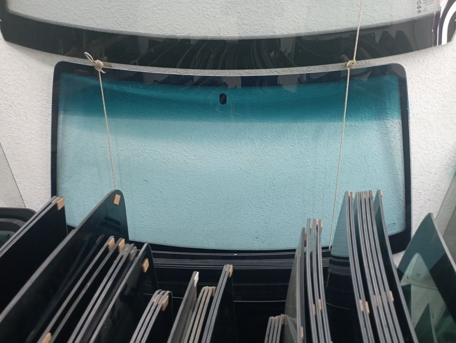 Avtooyna  Avto steklo