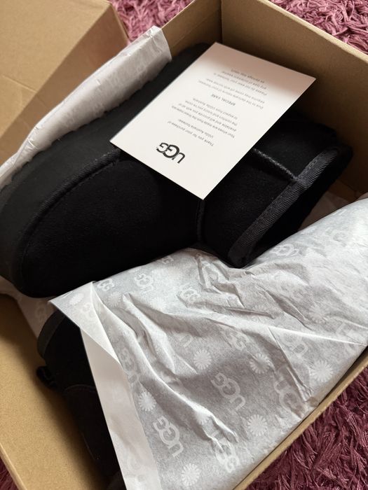 ugg mini negre 39