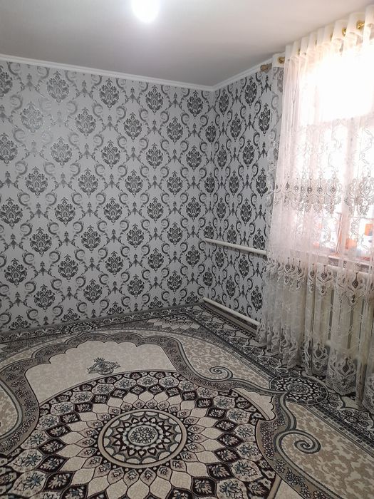 Гулистон 3 да ховли сотилади