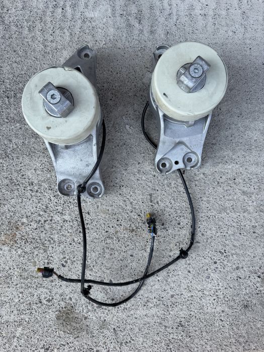 Tampoane motor / Suporti motor Mercedes S Class W223 : 2021-2026, NOI