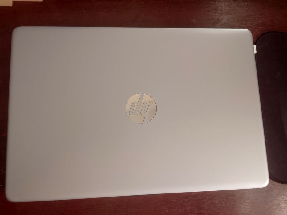 HP noutbuk offisniy