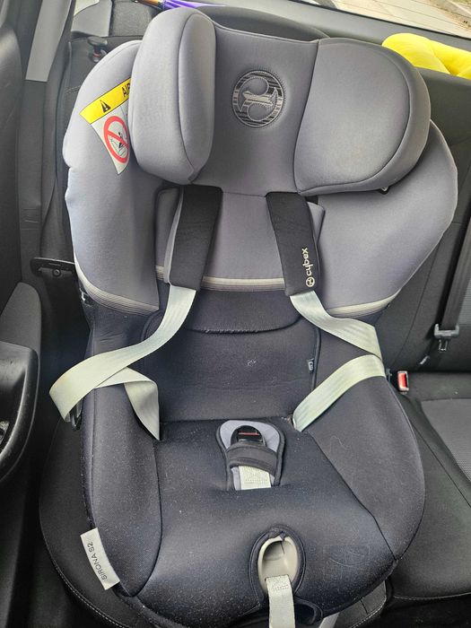 Cybex Стол за кола Sirona S2 i-Size (0-18 кг.) Monument Grey