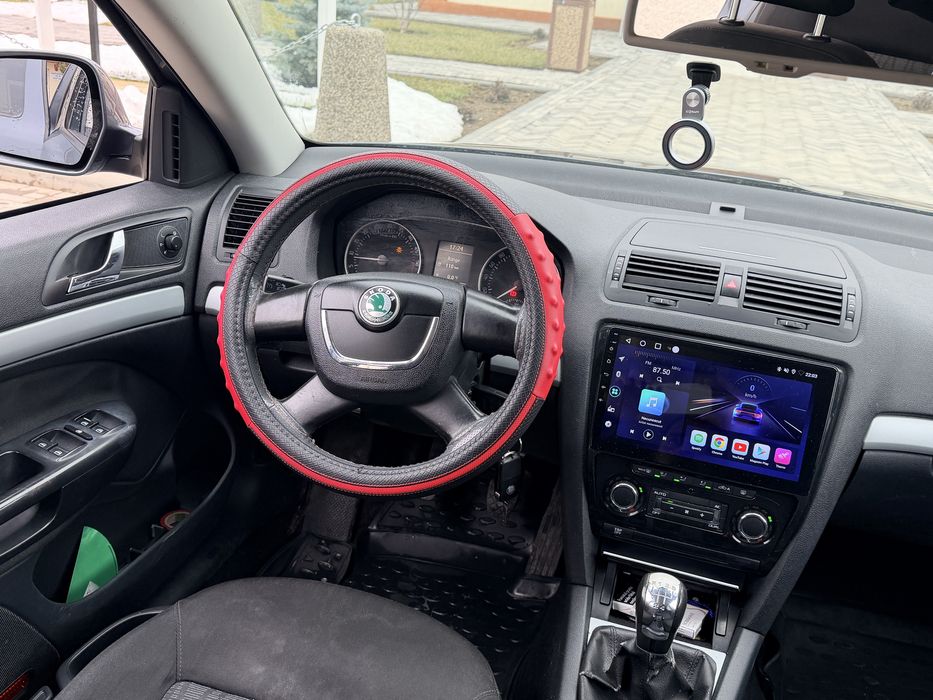 Skoda Octavia 2 Facelift 1.9 TDI 2500€