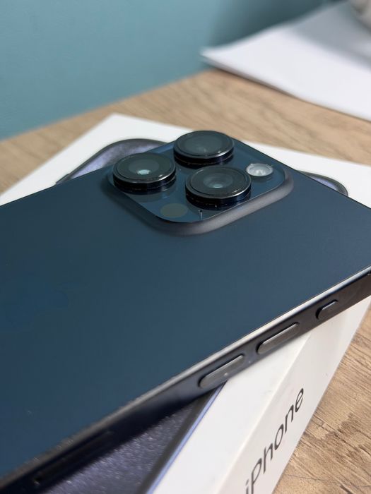 IPhone 15 pro max 256