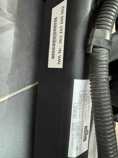 Теглич ел. сгъваем БМВ Е9Х